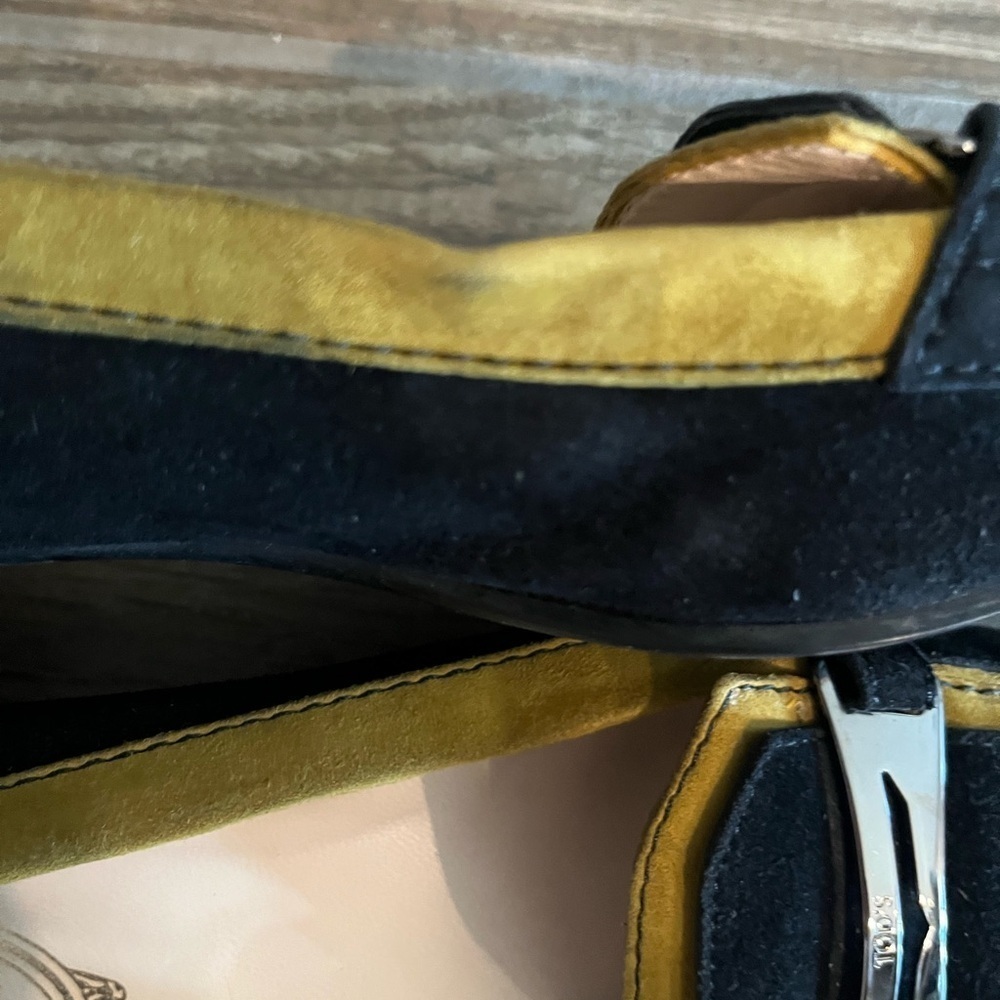 Tod’s Black and Yellow Women's Loafers - Picture 7 of 8